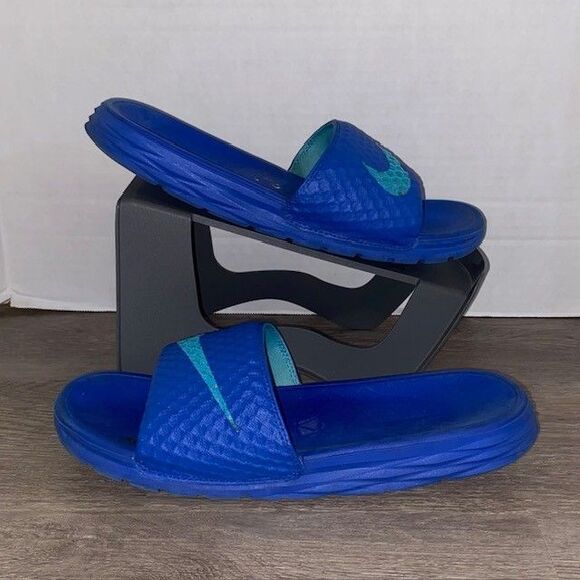 Nike Benassi Solarsoft Men\'s Size 8 Blue Teal 705474-401 Slides Sandals main image 2